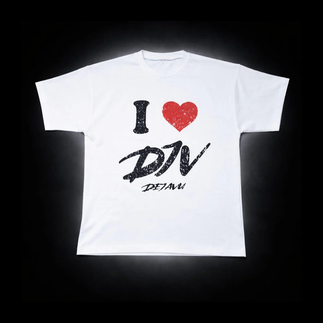 DEJAVU "LOVE" Tee