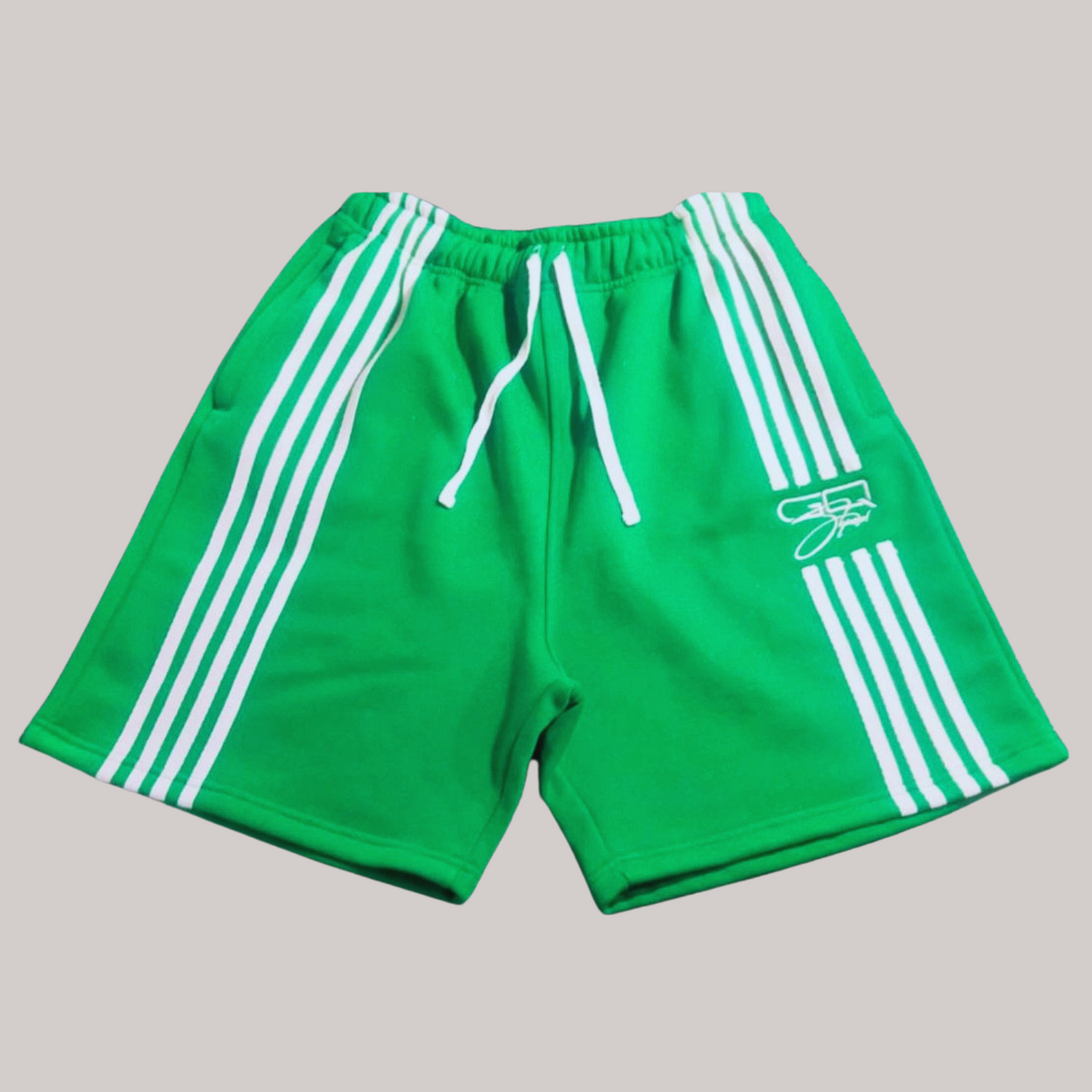 Green “take over”shorts